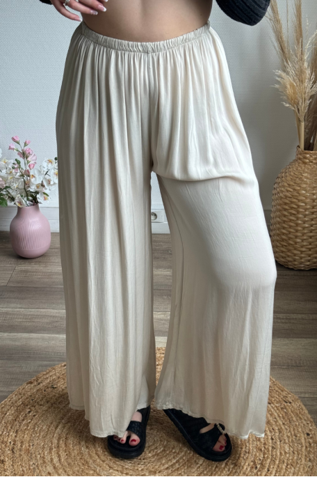 Lockere, fließende Hose in Beige