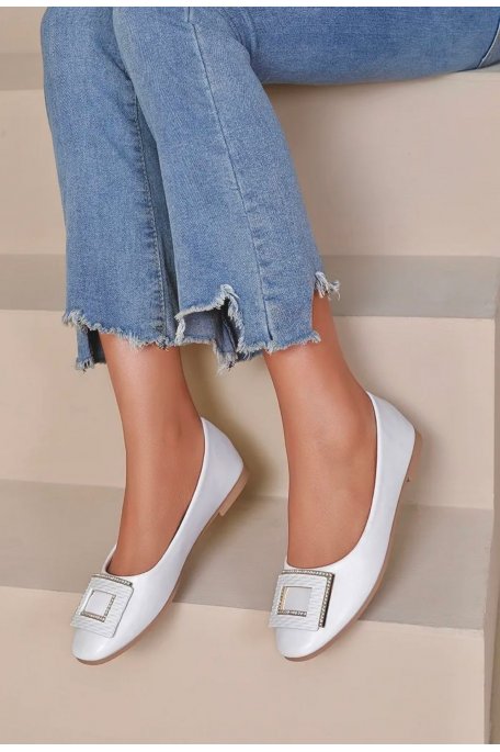 Weiße Ballerinas
