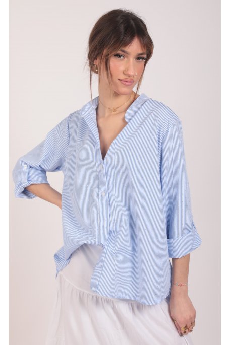 Chemise à rayures bleues et strass