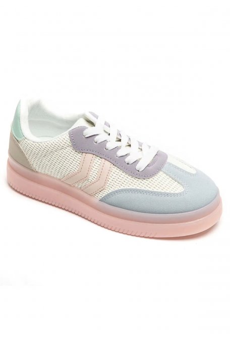 Baskets multicolores