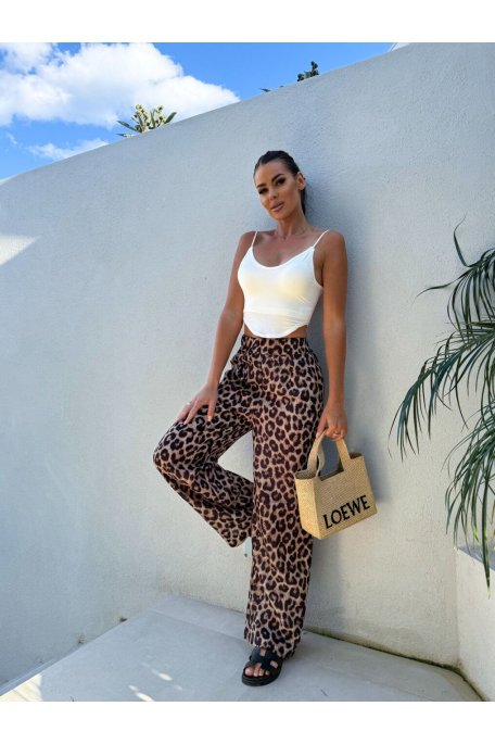 Fluid leopard pants