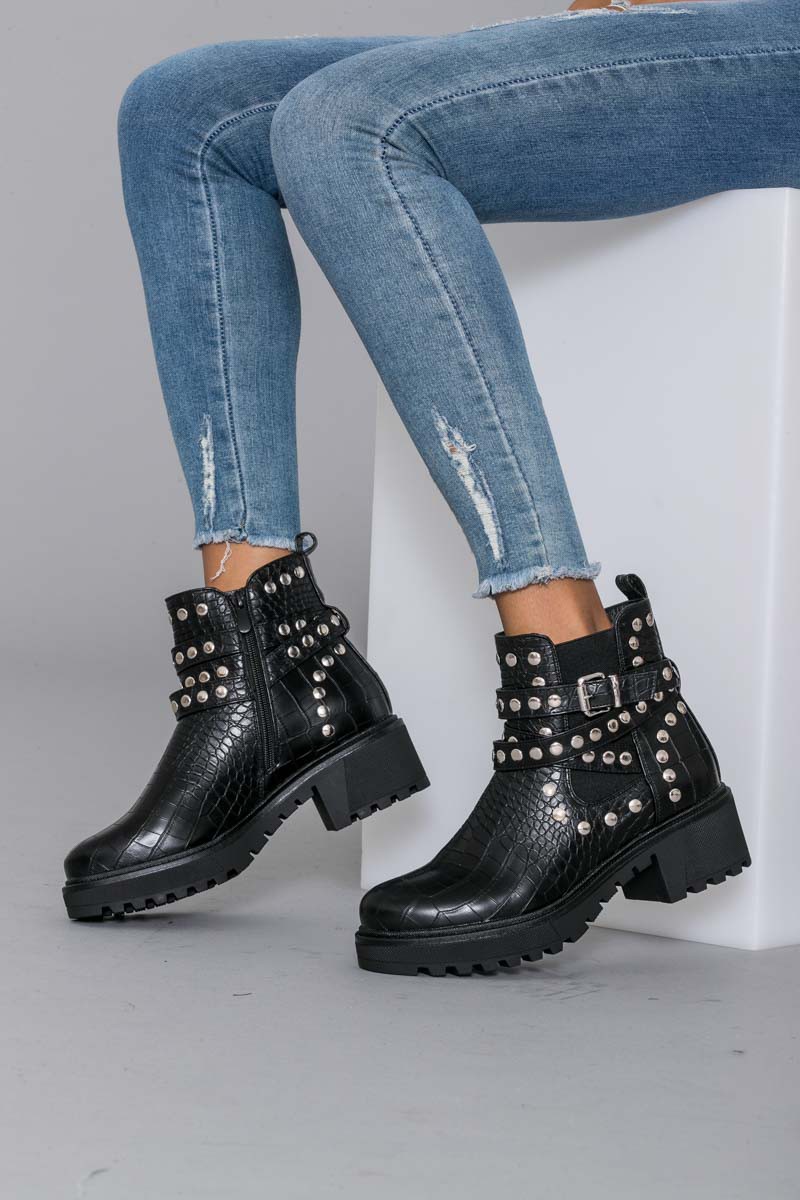 bottines cloutées minelli