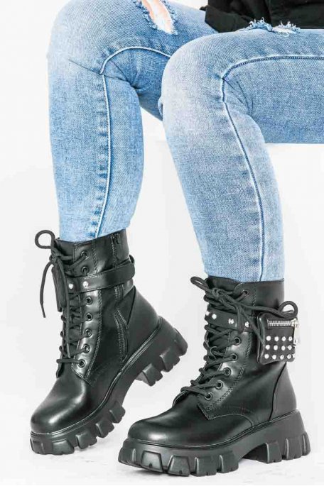 chaussures clous femme