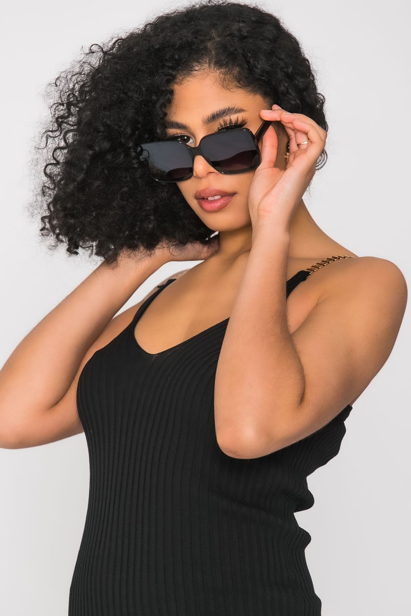 Lunette de deals soleil carré femme