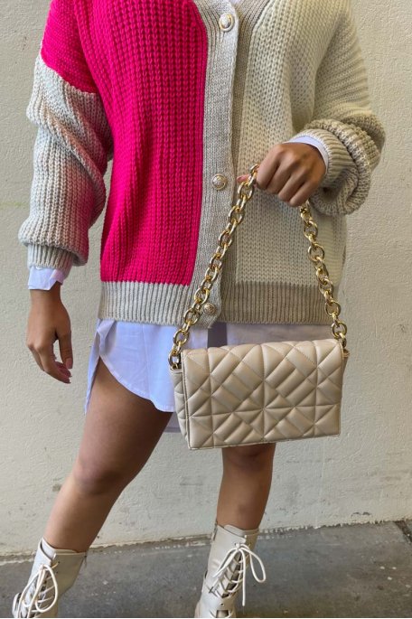 Quilted handbag with beige chain