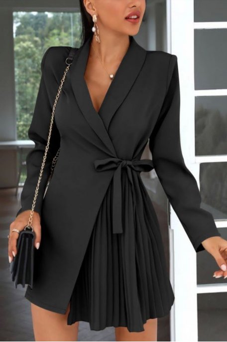 Robe style blazer croisée plissée noir