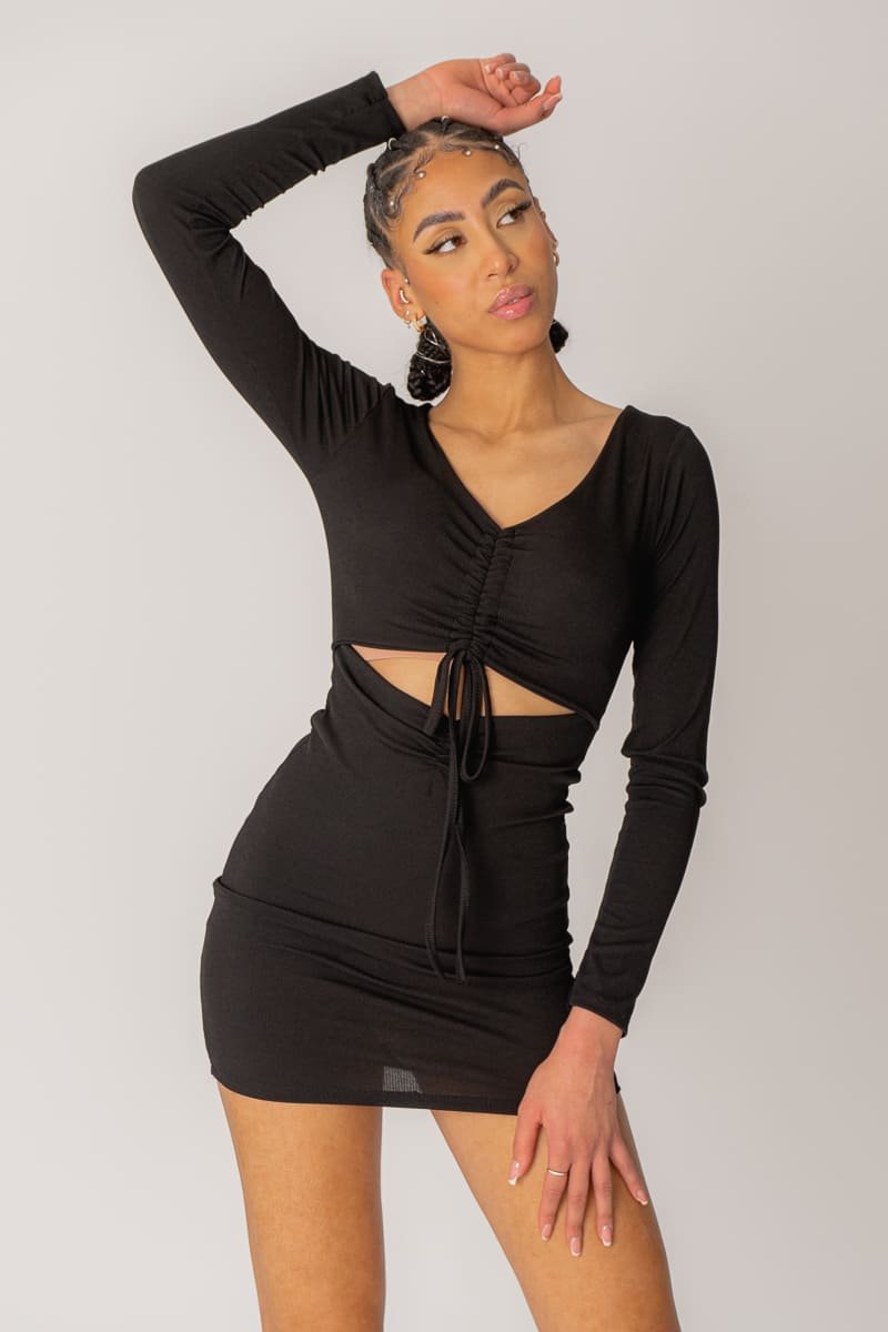 robe courte noire saint valentin